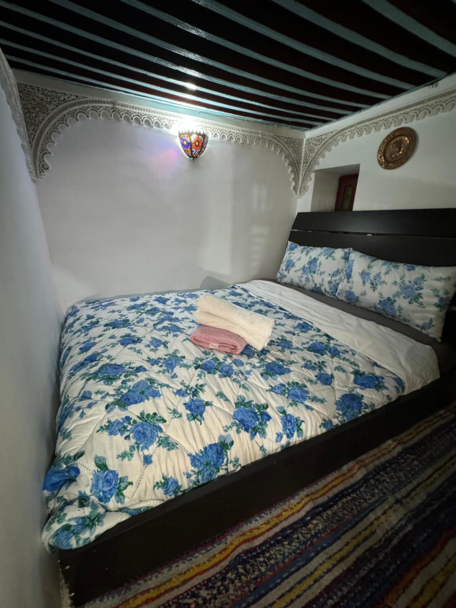 Dar Enouiina Hotel Fes Exterior photo